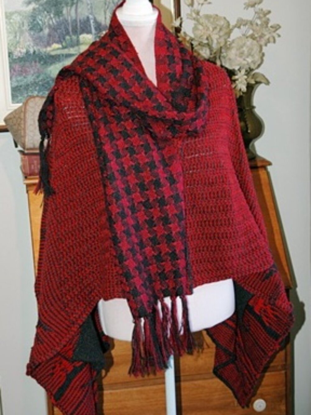 RED/Black buttonless cardigan